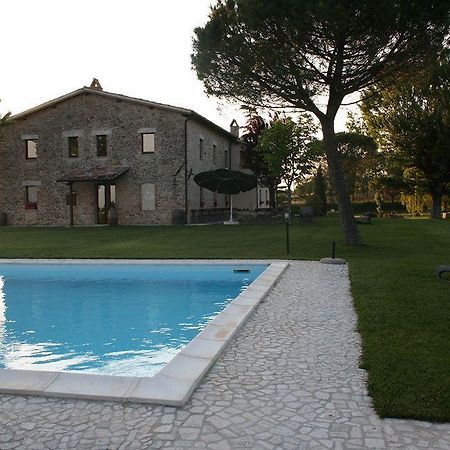 Entropia Ristorante Country House Todi Eksteriør bilde